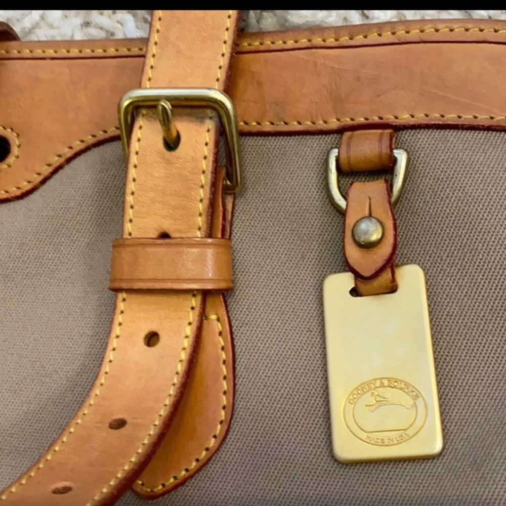 Vintage Dooney & Bourke Cabriolet canvas bucket bag vachetta leather - Picture 2 of 7